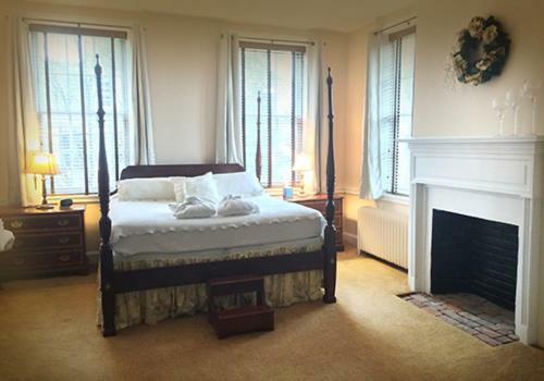Ascot House Bed & Breakfast Marietta Екстериор снимка